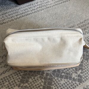BEIS The Dopp Kit